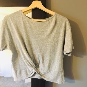 ➡️3 for $25. Cloth. Cropped T-shirt